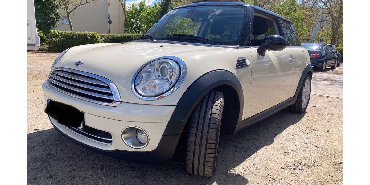 Mini Cooper 113.700 km 4.200 &euro; Mörfelden-Walldorf 64546