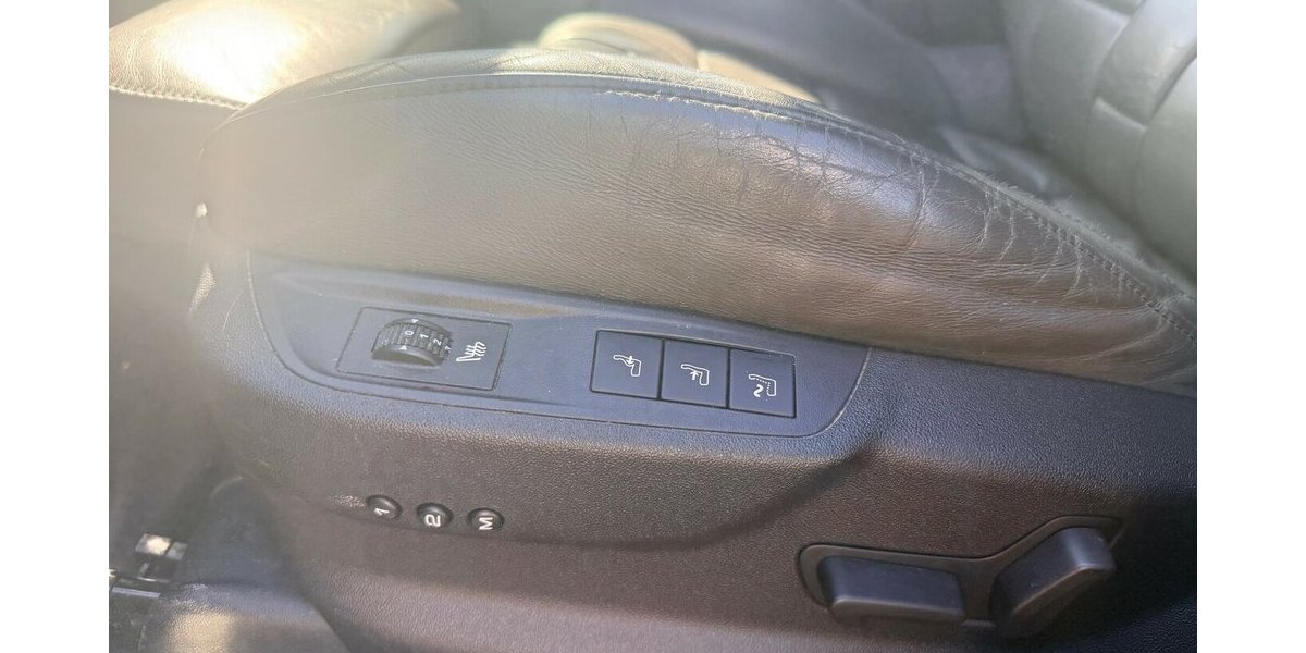 DS Automobiles DS5 TopAusst/TopZustand 165.100 km 9.999 &euro; Frankfurt 60386