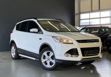 Ford Kuga 222.000 km 8.490 &euro; Maintal 63477