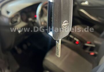 Opel Grandland (X) 73.100 km 12.990 &euro; Hanau 63457