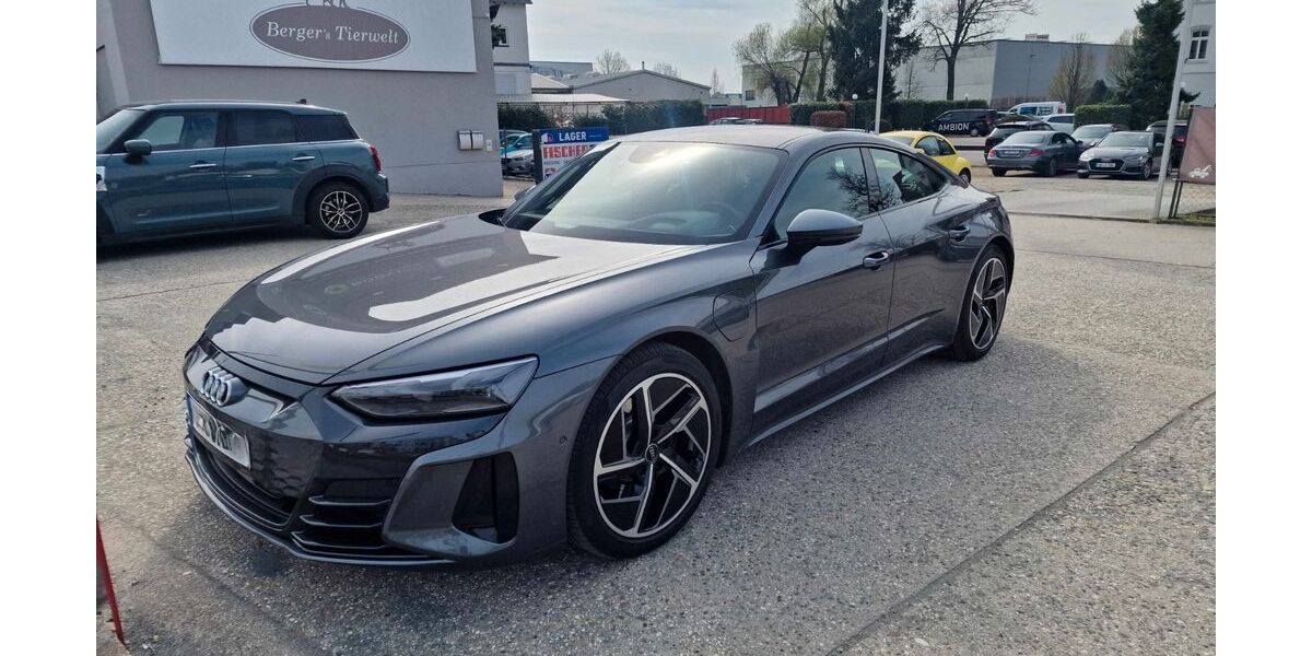Audi e-tron GT 31.500 km 48.900 &euro; Oberursel 61440