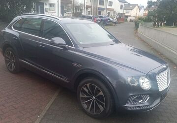 Bentley Bentayga 94.500 km 103.799 &euro; Frankfurt 65933