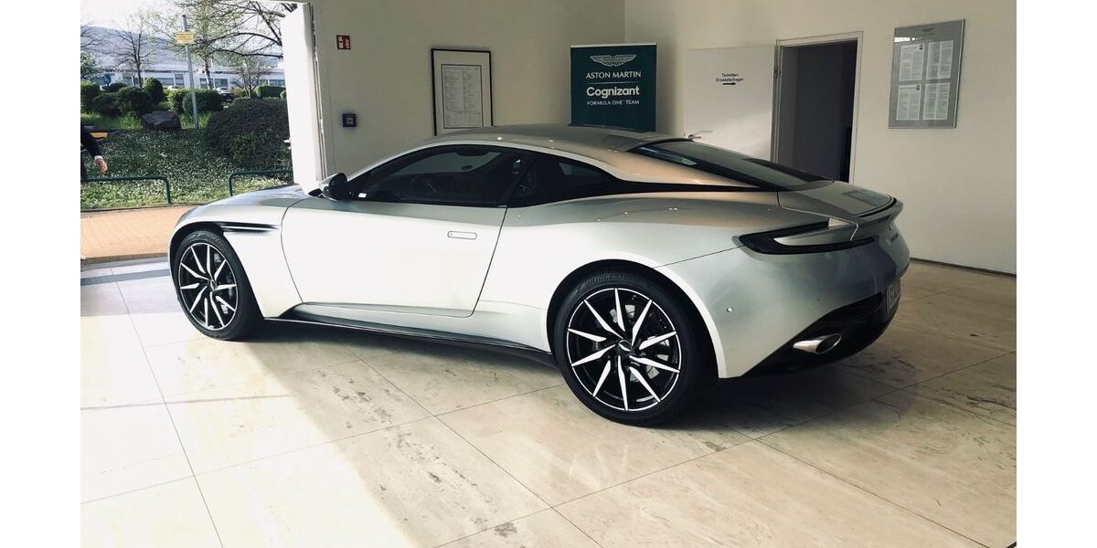 Aston Martin DB11 22.300 km 124.950 &euro; Frankfurt 60389