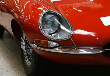 Jaguar E-Type 16.000 km 109.900 &euro; Alzenau 63755