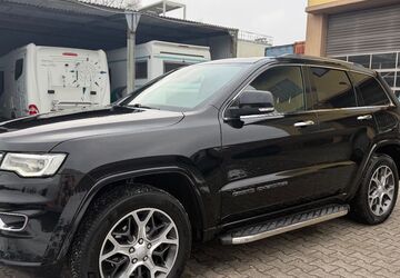 Jeep Grand Cherokee 82.000 km 26.990 &euro; Frankfurt am Main 65933