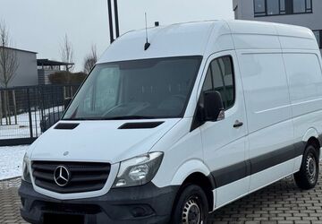 Mercedes-Benz Sprinter 245.000 km 8.700 &euro; Bruchköbel 63486