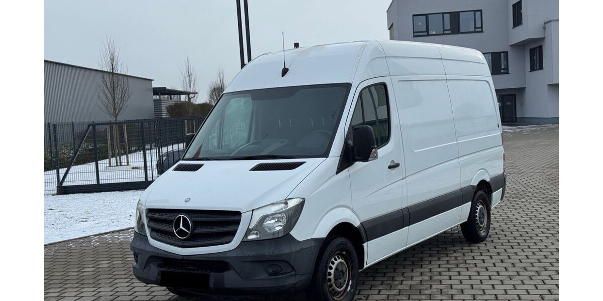 Mercedes-Benz Sprinter 245.000 km 8.700 &euro; Bruchköbel 63486