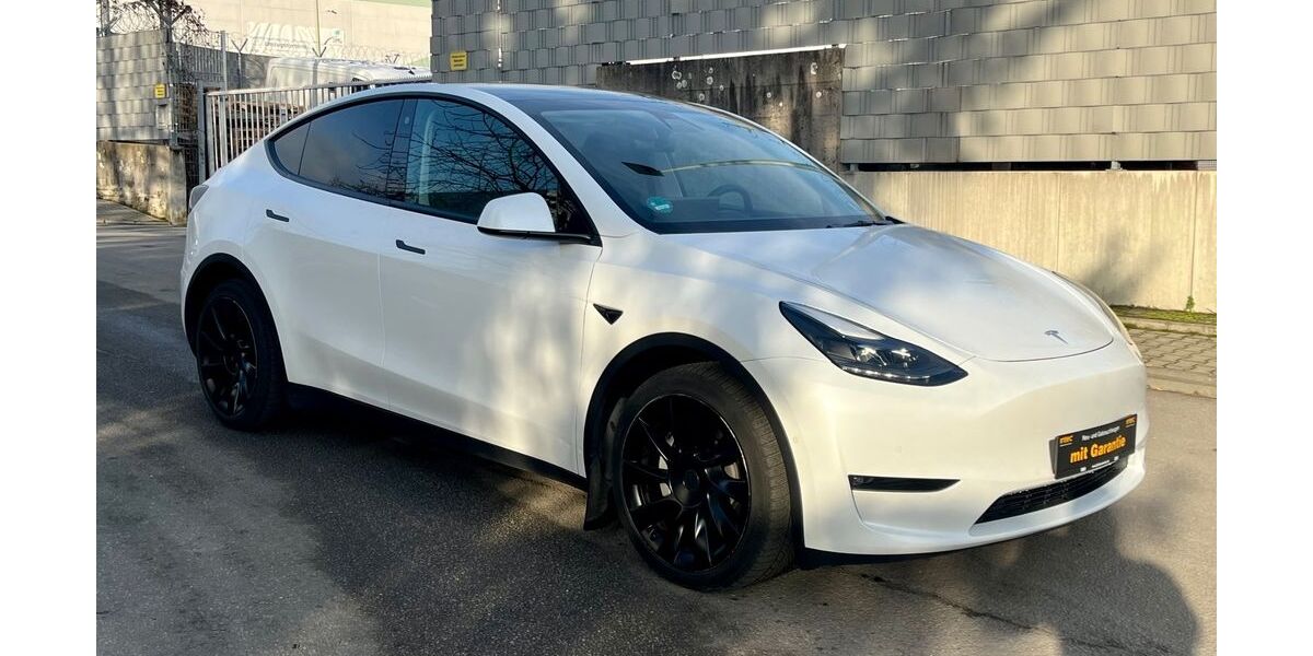Tesla Model Y 123.000 km 26.990 &euro; Flörsheim am Main 65439
