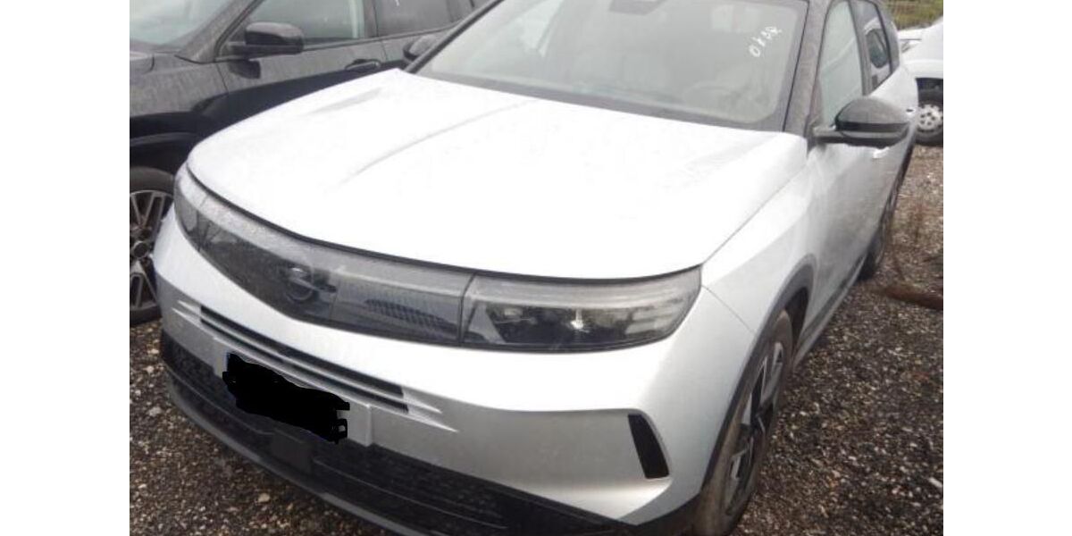 Opel Grandland (X) 19.986 km 25.980 &euro; Rüsselsheim 65428