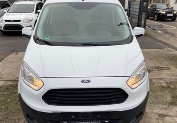 Ford Transit Courier 83.000 km 10.900 &euro; Hanau 63450
