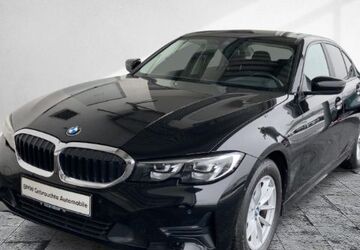 BMW 320 83.325 km 26.577 &euro; Frankfurt 60314