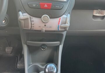 Peugeot 107 180.000 km 1.600 &euro; Büttelborn 64572