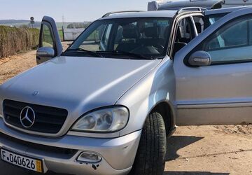 Mercedes-Benz ML 270 340.000 km 1.750 &euro; Bad Soden 65812