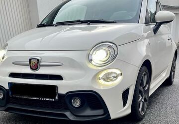 Abarth 595 54.000 km 14.500 &euro; Frankfurt am Main 65936