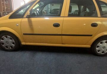 Opel Meriva 74.500 km 2.990 &euro; Rüsselsheim 65428