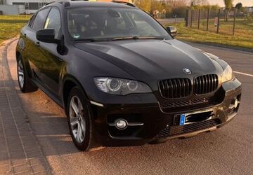 BMW X6 280.000 km 14.700 &euro; Offenbach 63009