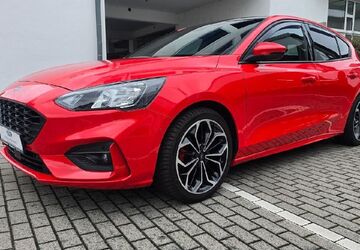 Ford Focus 36.403 km 18.990 &euro; Rüsselsheim 65428