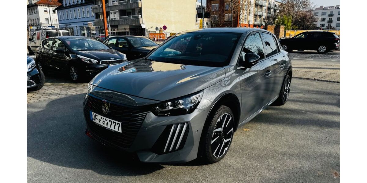 Peugeot 208 16.000 km 18.700 &euro; Offenbach am Main 63067