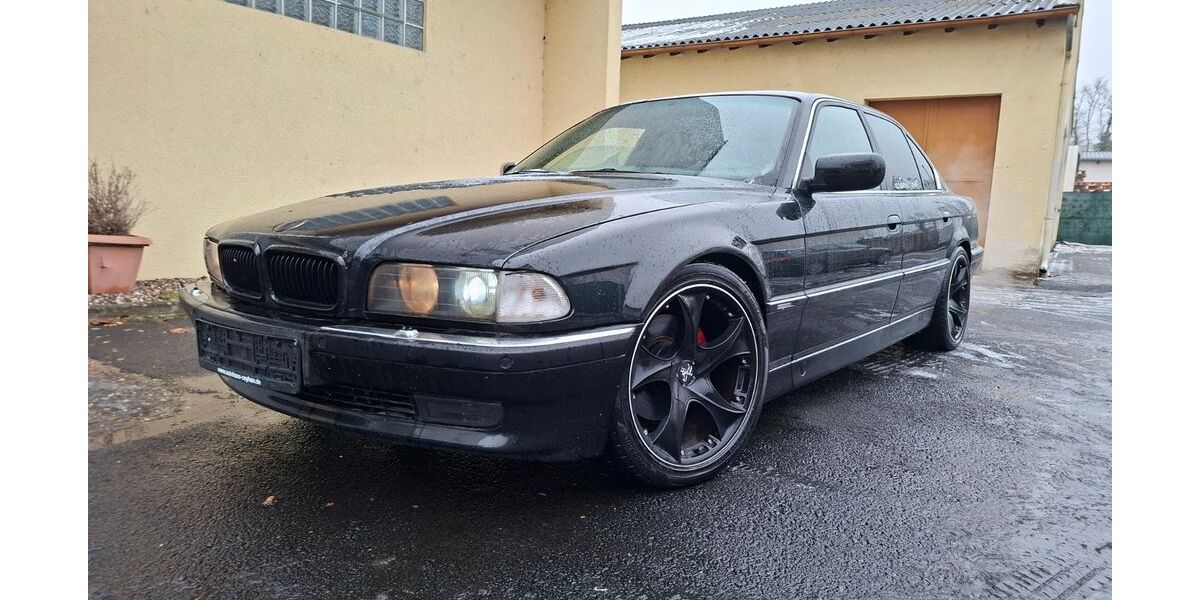 BMW 740 300.006 km 11.500 &euro; Maintal 63477