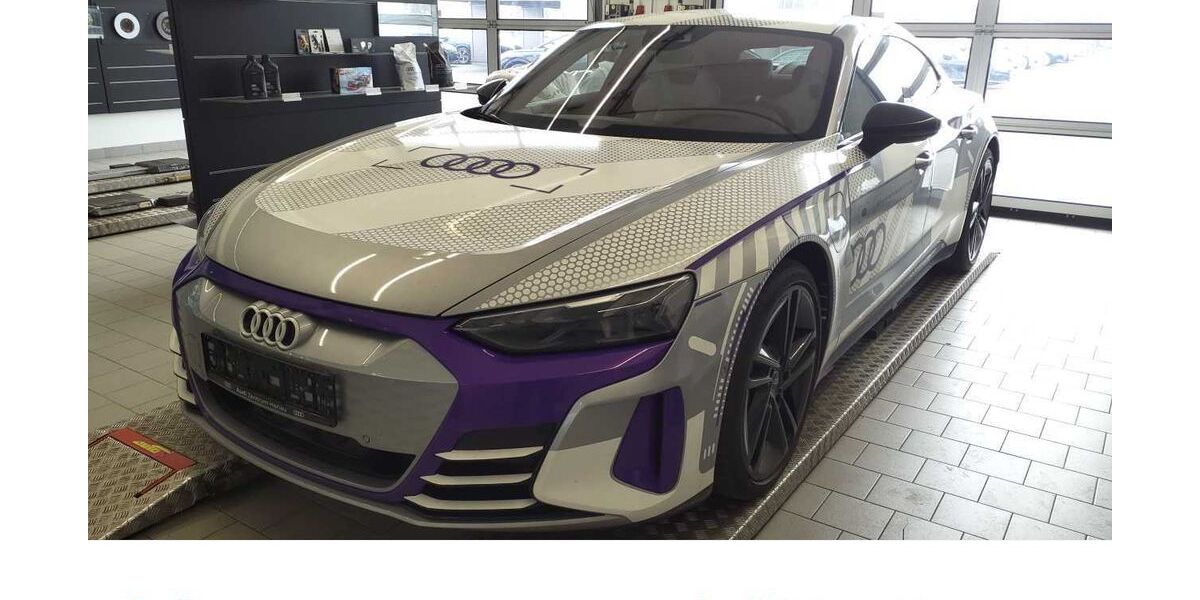 Audi RS e-tron GT 12.200 km 89.999 &euro; Hanau 63452