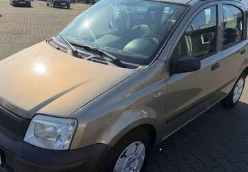 Fiat Panda 76.555 km 2.499 &euro; Frankfurt 60386