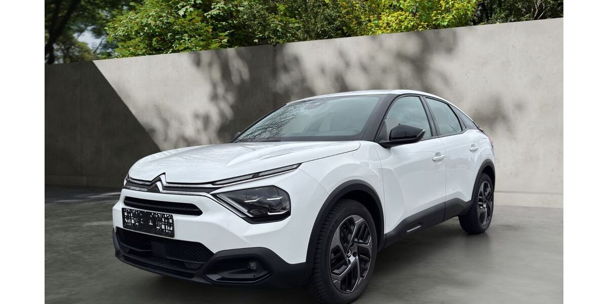 Citroen C4 17.500 km 15.890 &euro; Rüsselsheim 65428