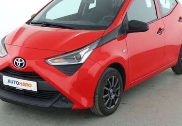 Toyota Aygo 92.784 km 8.890 &euro; Frankfurt am Main 65936