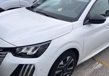 Peugeot 208 19.217 km 18.280 &euro; Rüsselsheim 65428