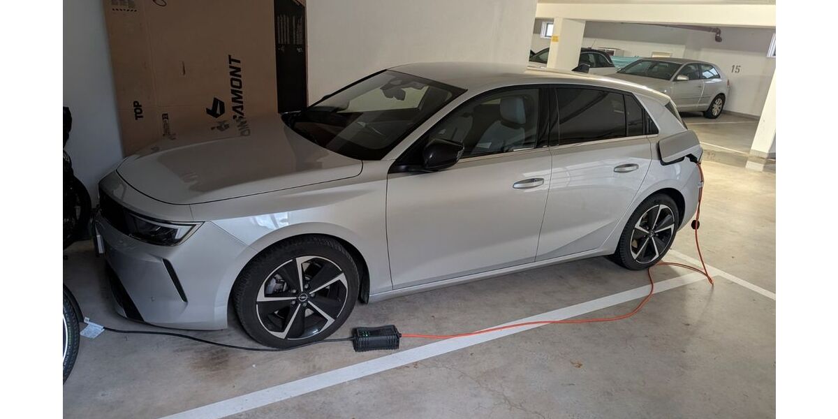 Opel Astra 20.000 km 21.000 &euro; Rodgau 63110