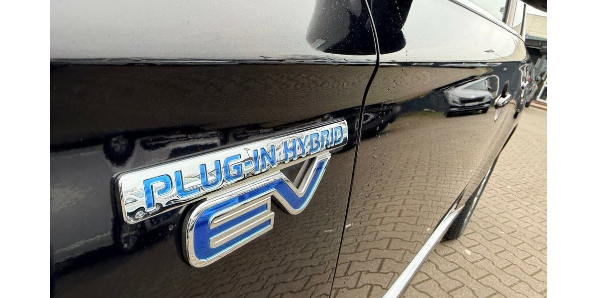 Mitsubishi Plug-in Hybrid Outlander Top 4WD/2Hd/TopZustand 139.100 km 17.999 &euro; Frankfurt 60386