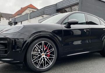 Porsche Cayenne 7.900 km 149.990 &euro; Flörsheim am Main 65439