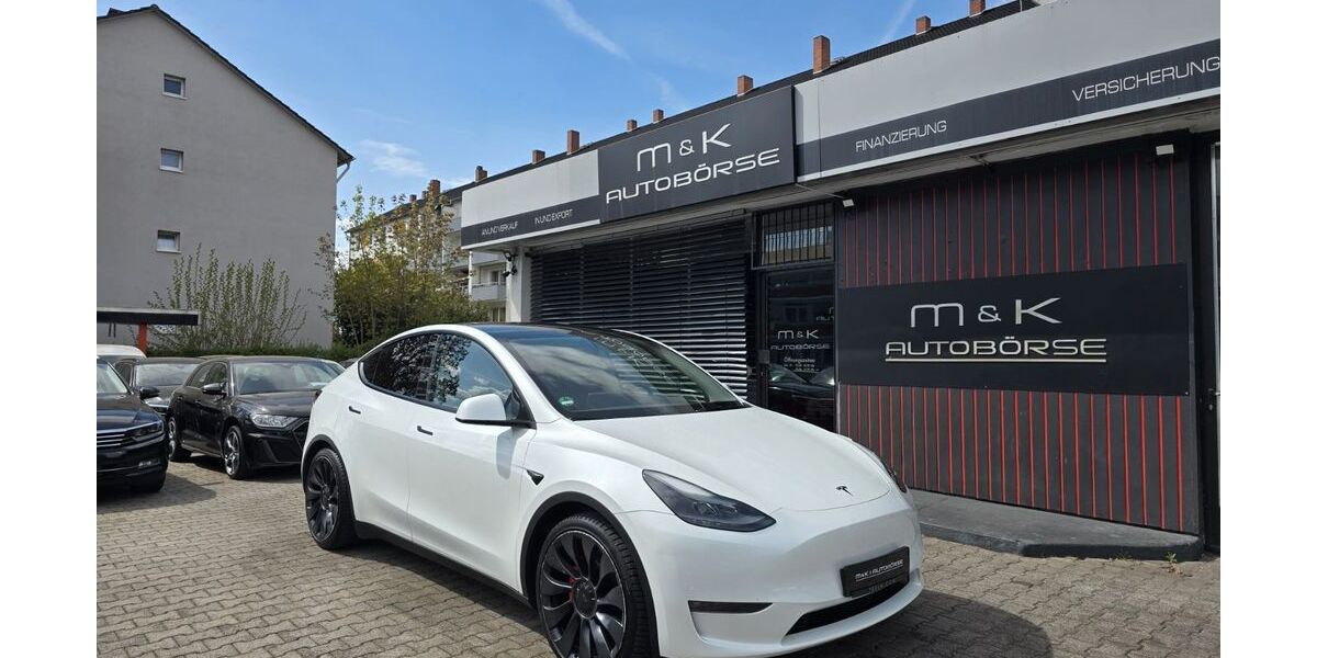 Tesla Model Y 50.000 km 39.900 &euro; OFFENBACH AM MAIN 63075