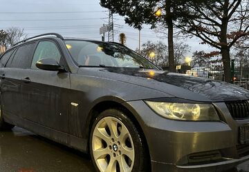 BMW 320 238.000 km 3.700 &euro; Frankfurt am Main 60486