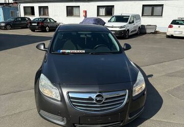 Opel Insignia 208.000 km 3.600 &euro; Hainburg 63512