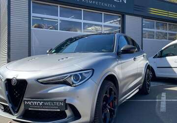Alfa Romeo Stelvio 79.000 km 42.900 &euro; Friedrichsdorf 61381
