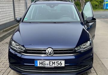 VW Golf Sportsvan 66.000 km 14.499 &euro; Flörsheim 65439