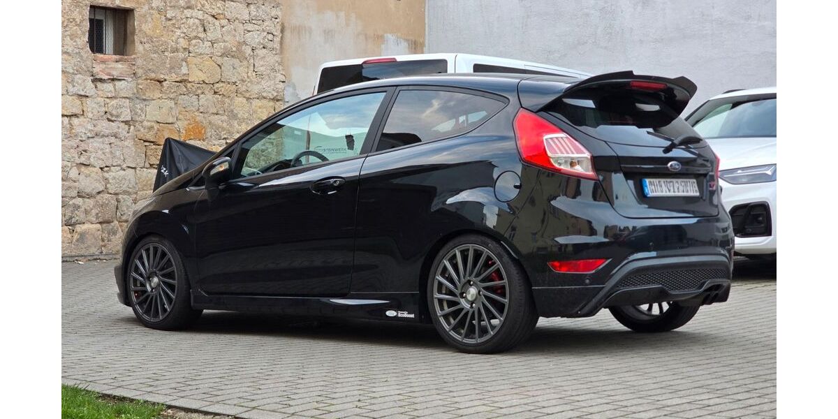 Ford Fiesta 120.000 km 11.700 &euro; Frankfurt 60326