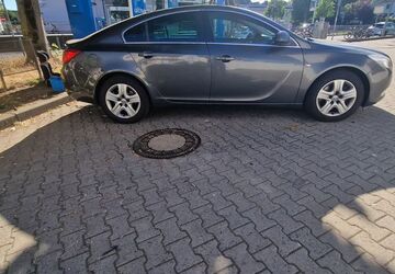 Opel Insignia 103.662 km 6.500 &euro; Frankfurt 60433