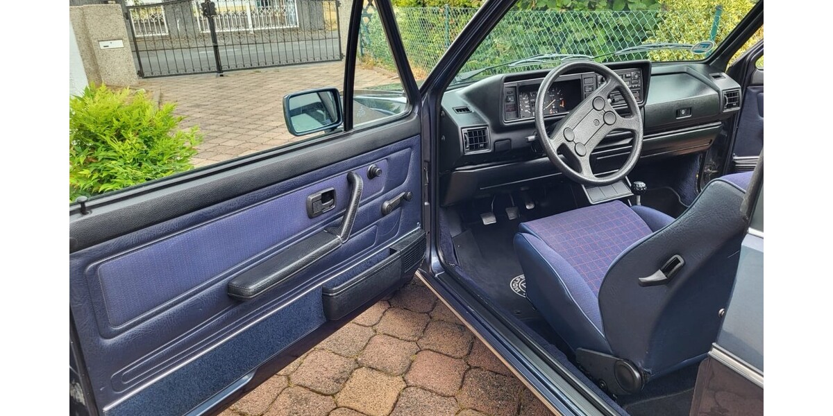 VW Golf I Cabriolet 364.000 km 7.990 &euro; Rödermark 63322