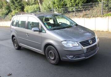 VW Touran 310.000 km 2.222 &euro; Friedrichsdorf 61381