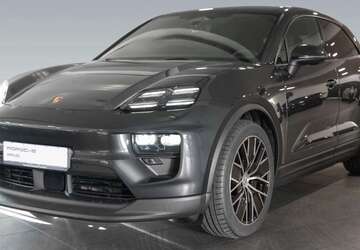 Porsche Macan 9.900 km 86.980 &euro; Frankfurt 60314
