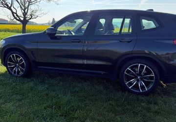 BMW X3 106.000 km 25.100 &euro; Frankfurt 60437