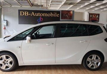 Opel Zafira 154.000 km 11.799 &euro; Rodgau 63110
