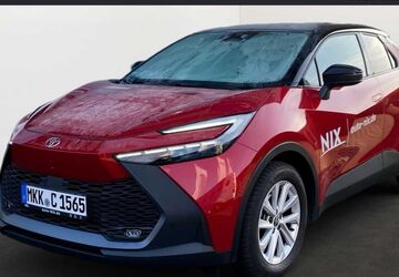 Toyota C-HR 4.000 km 36.950 &euro; Offenbach 63071