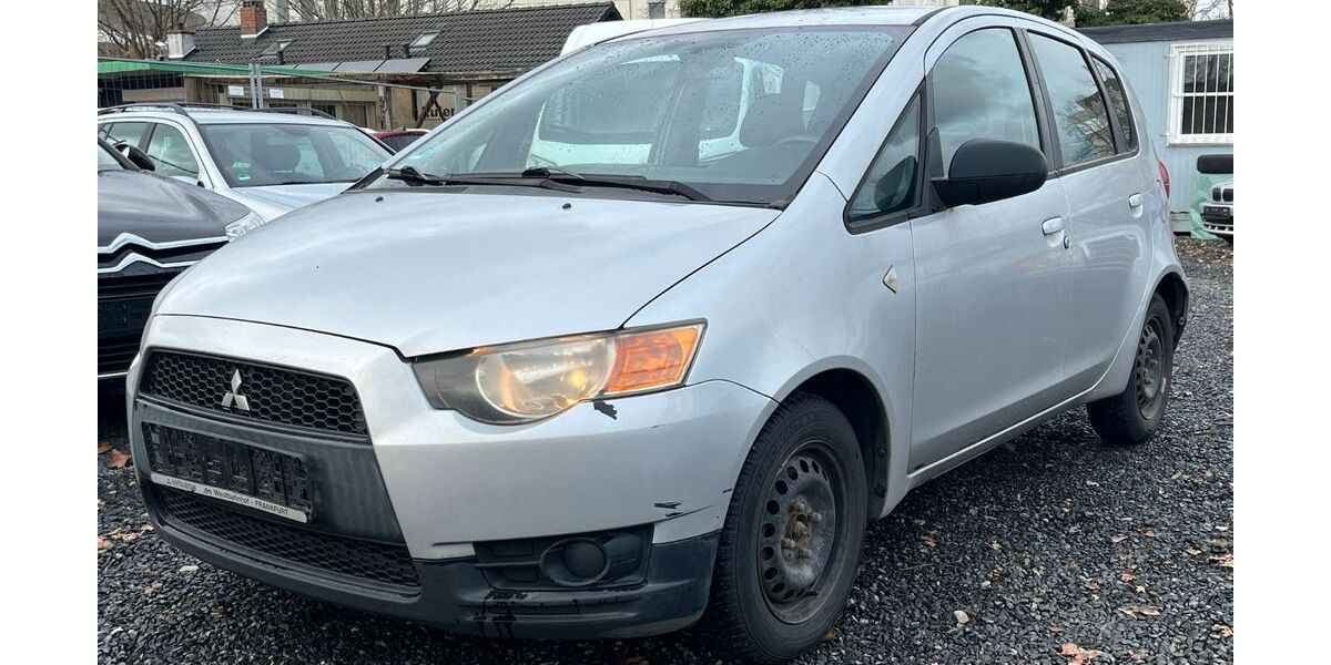 Mitsubishi Colt 143.852 km 2.990 &euro; Frankfurt 65933