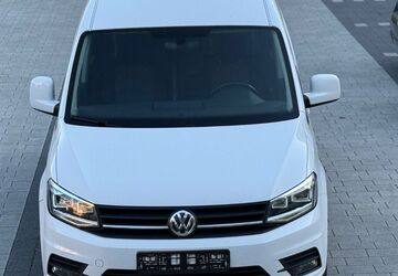 VW Caddy 141.000 km 8.299 &euro; Offenbach am Main 63069