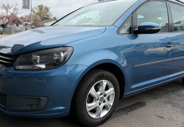 VW Touran 172.432 km 6.199 &euro; Frankfurt am Main 60386