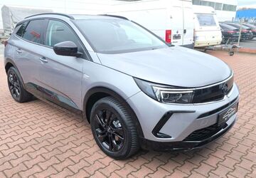 Opel Grandland (X) 4.213 km 19.900 &euro; Darmstadt 64293