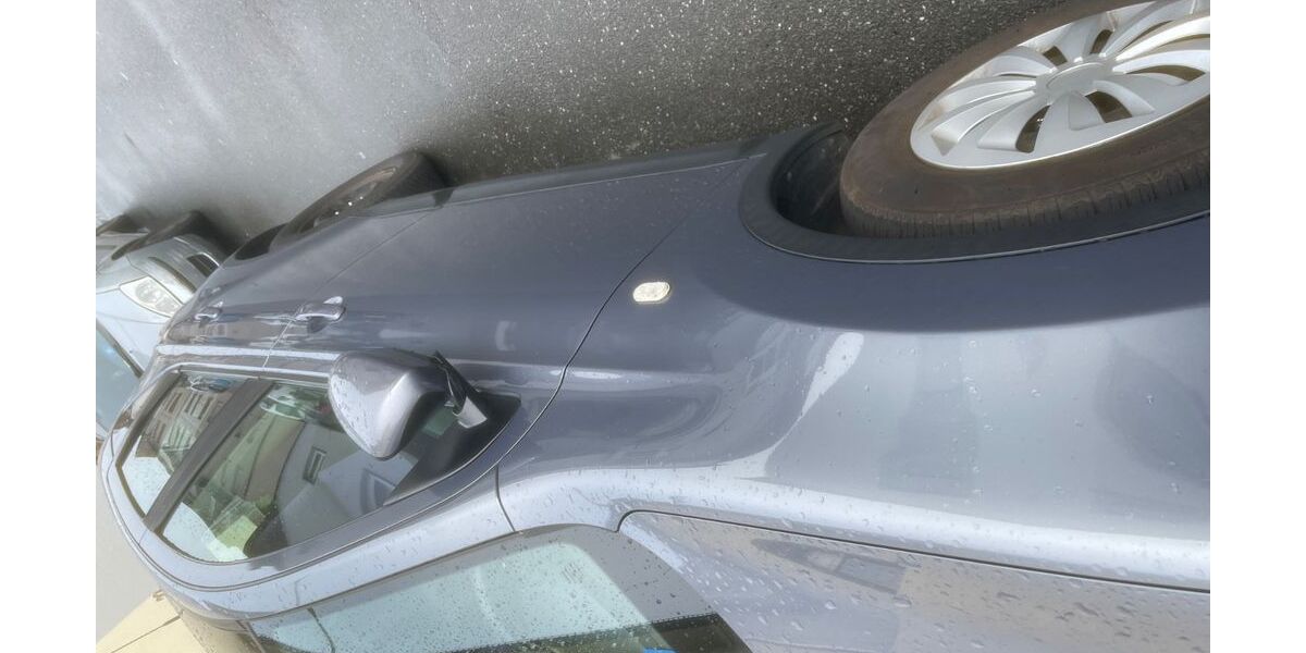 Nissan Qashqai 187.000 km 6.500 &euro; FRANKFURT AM MAIN 65929