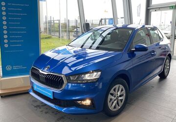 Skoda Fabia 1.100 km 19.850 &euro; Bad Vilbel 61118